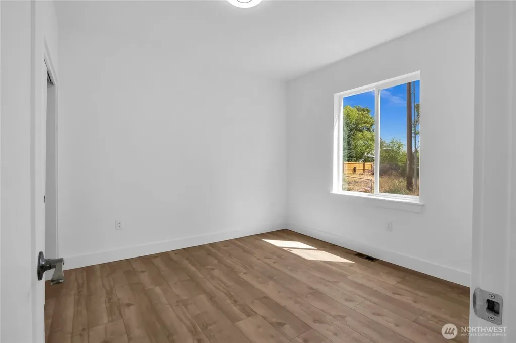 419 5th Ave SE Quincy WA 98848