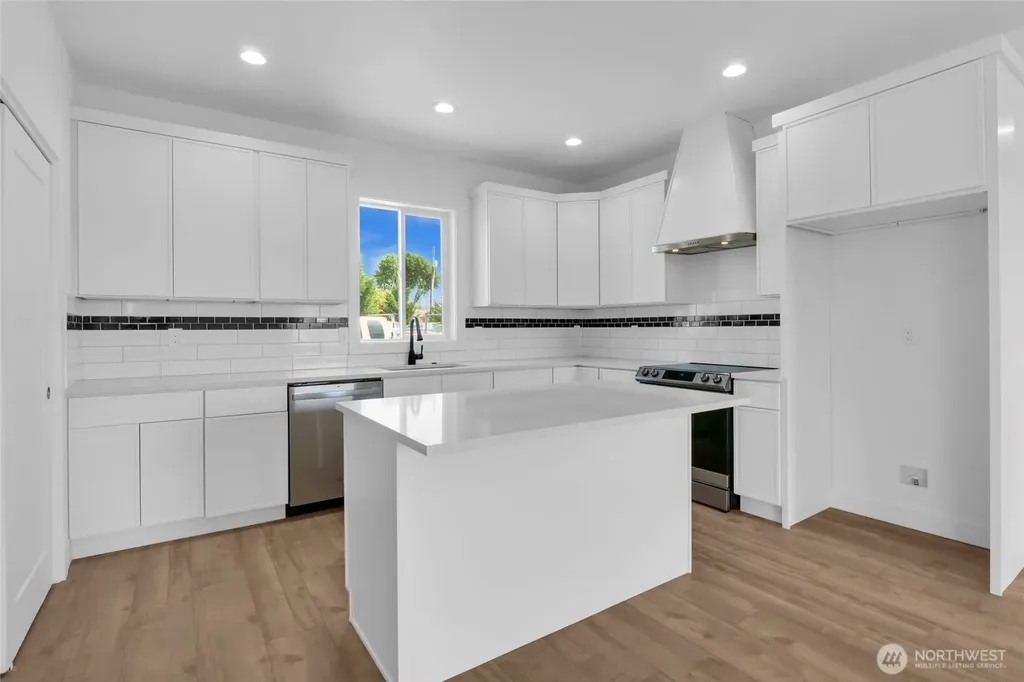419 5th Ave SE Quincy WA 98848