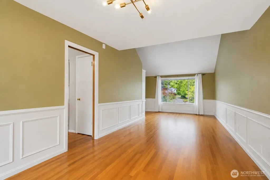 4560 186th Avenue SE Issaquah WA 98027