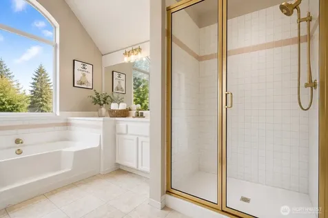 4560 186th Avenue SE Issaquah WA 98027