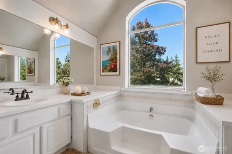 4560 186th Avenue SE Issaquah WA 98027