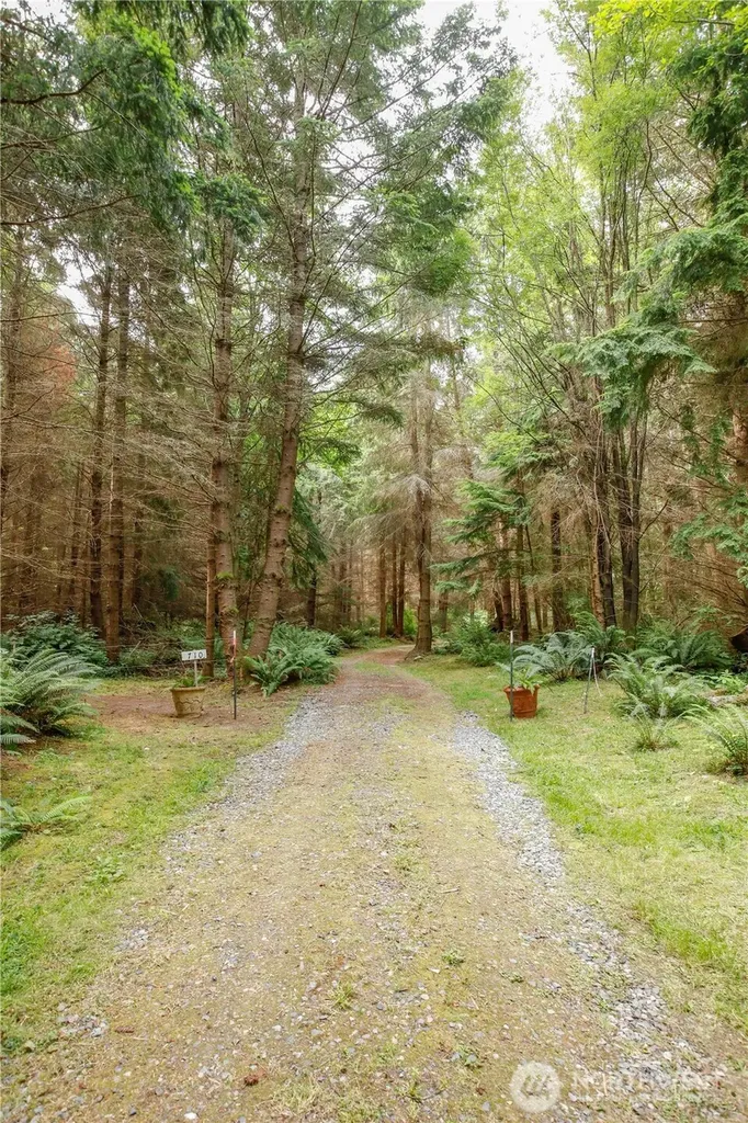 710 Island Ridge Way Coupeville WA 98239