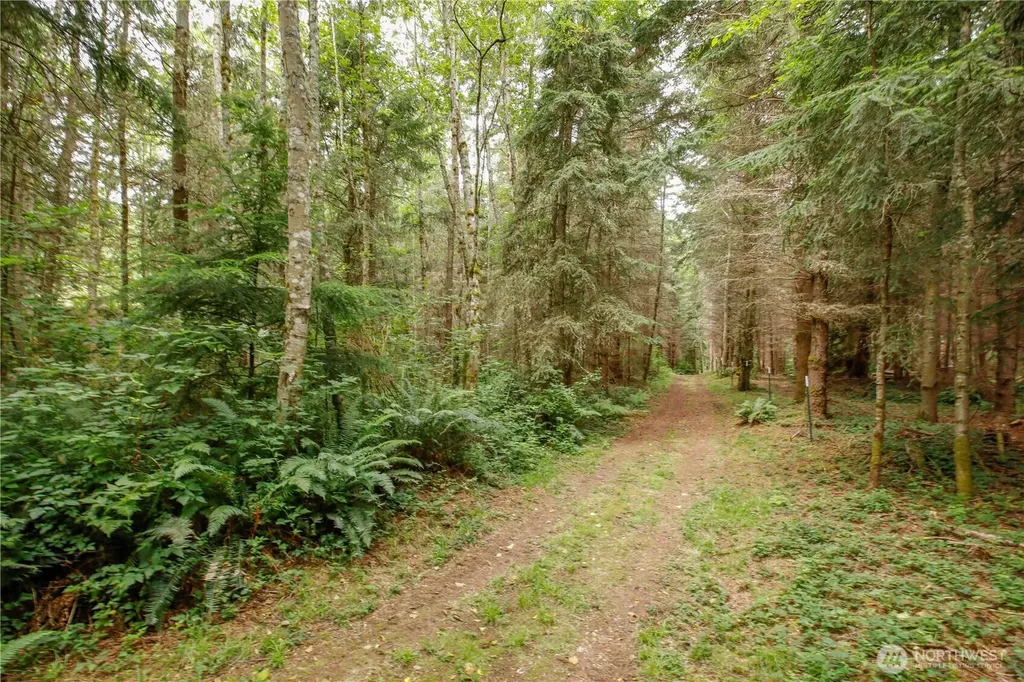 710 Island Ridge Way Coupeville WA 98239