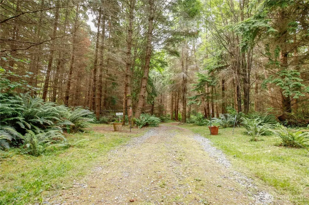 710 Island Ridge Way Coupeville WA 98239