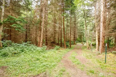 710 Island Ridge Way Coupeville WA 98239