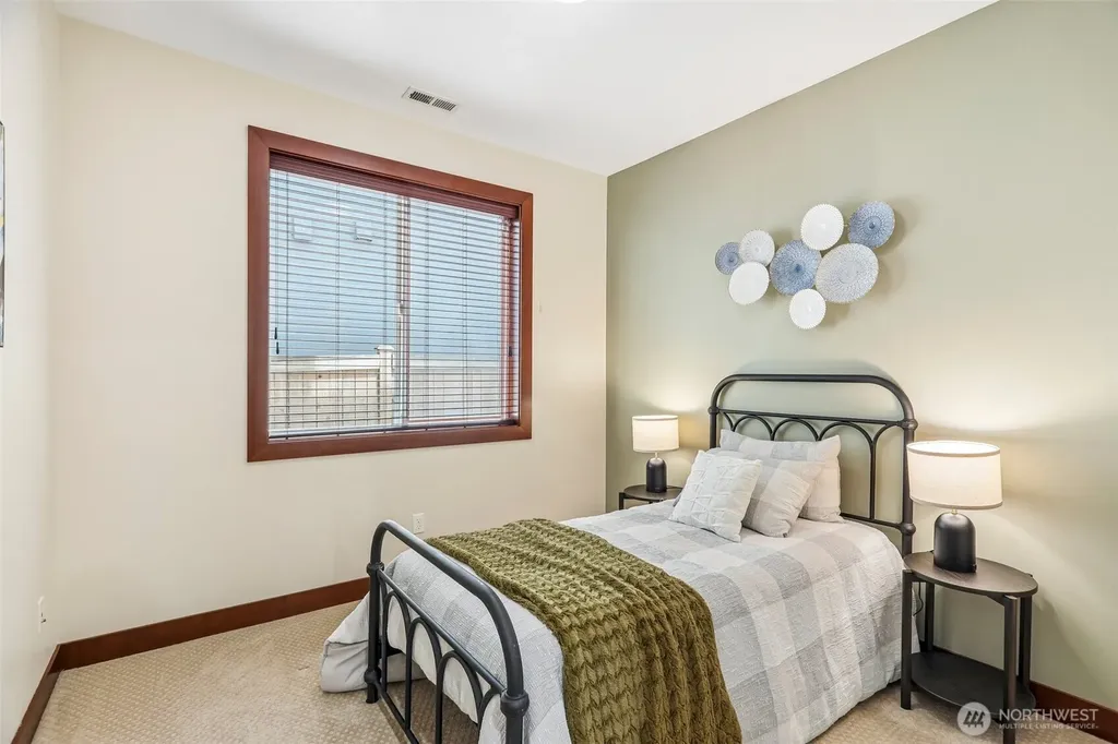 19632 2nd Dr SE Bothell WA 98012