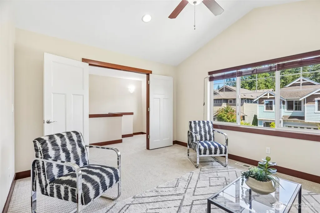 19632 2nd Dr SE Bothell WA 98012
