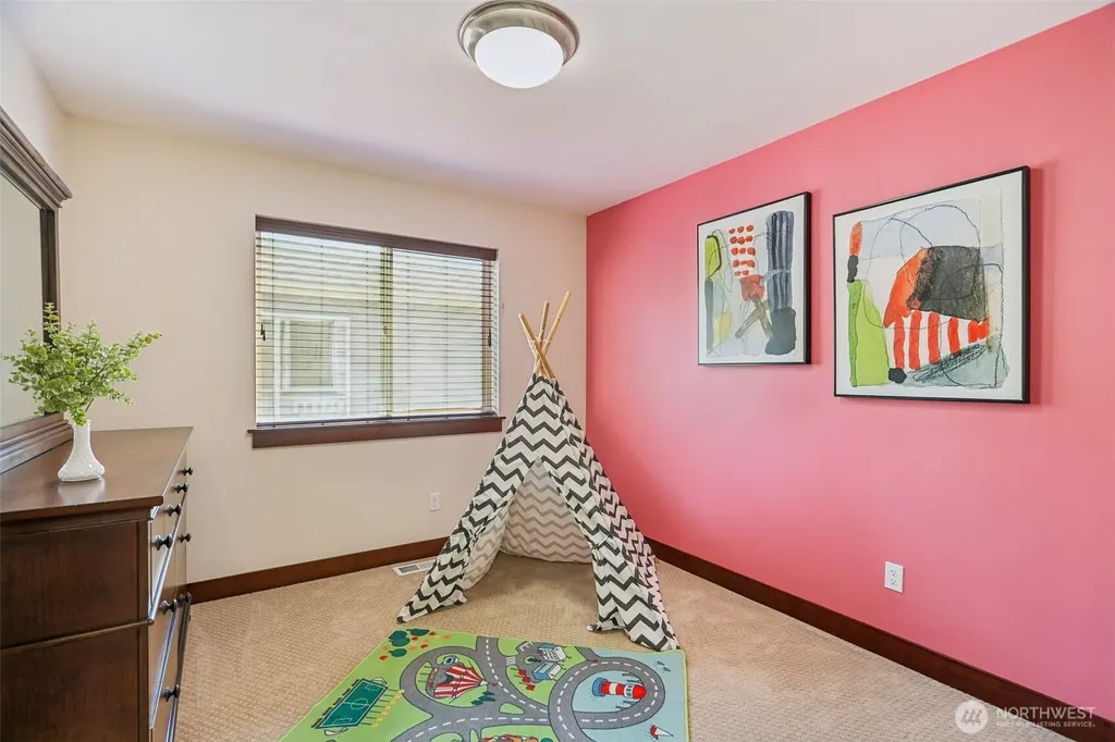19632 2nd Dr SE Bothell WA 98012