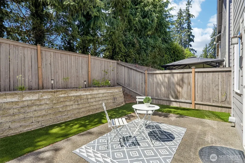 19632 2nd Dr SE Bothell WA 98012