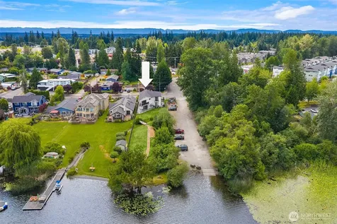 16226 E Shore Drive Lynnwood WA 98087
