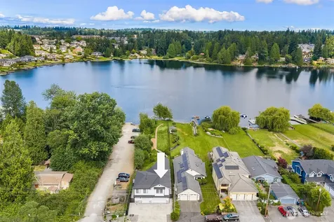 16226 E Shore Drive Lynnwood WA 98087