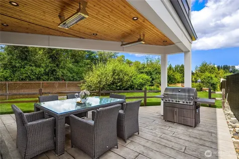 16226 E Shore Drive Lynnwood WA 98087