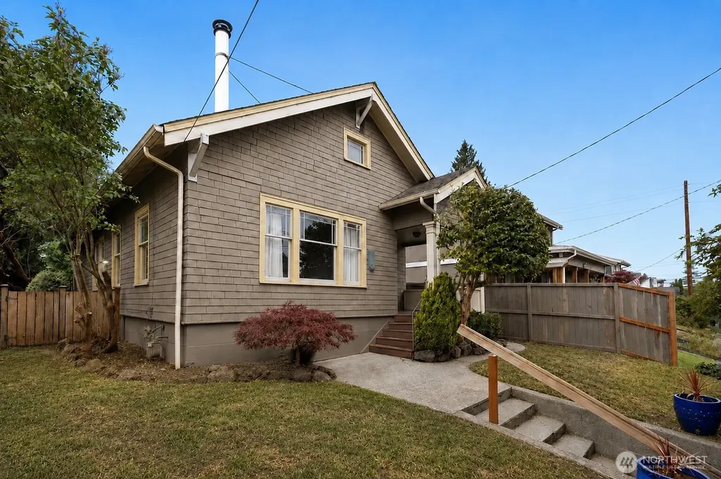 119 N 83rd Street Seattle WA 98103