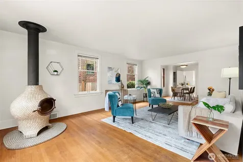 119 N 83rd Street Seattle WA 98103