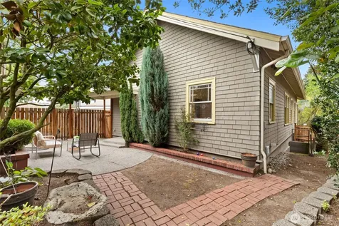 119 N 83rd Street Seattle WA 98103