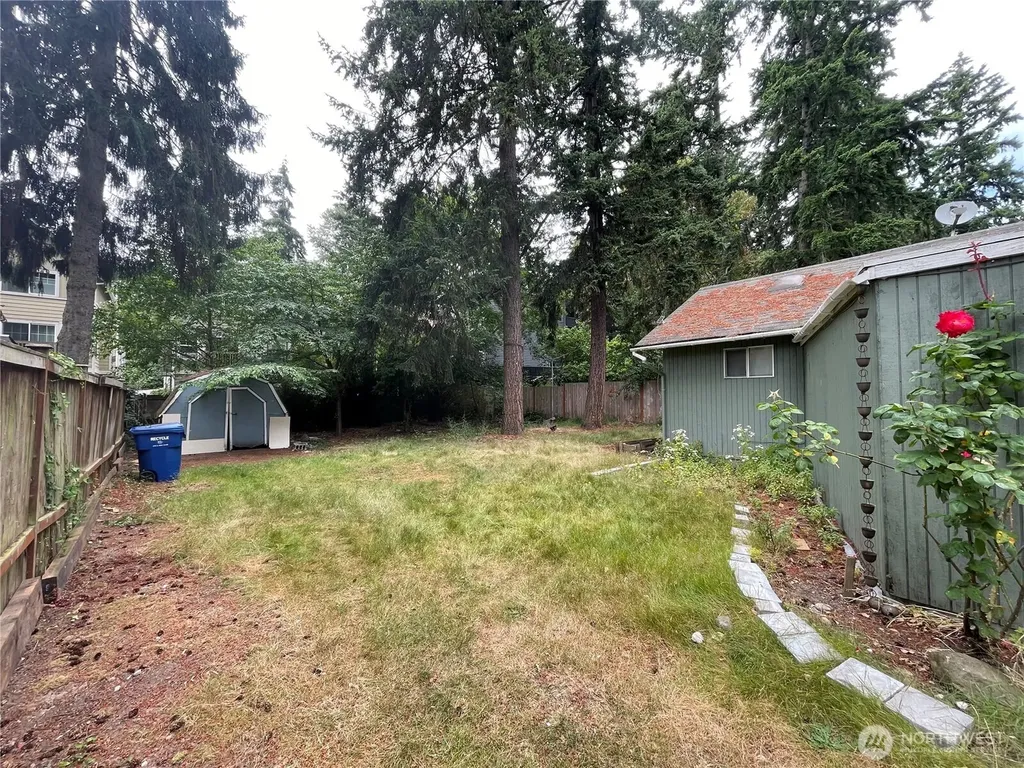 13729 Stone Avenue N Seattle WA 98133