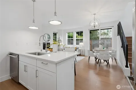 11505 112th Court NE Kirkland WA 98033