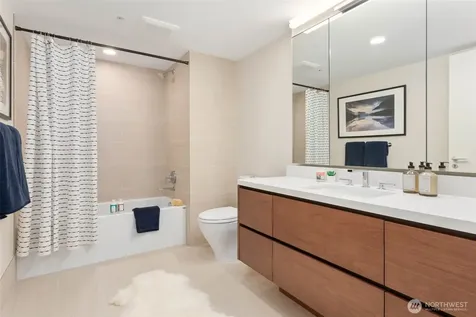 121 Stewart Street Seattle WA 98101