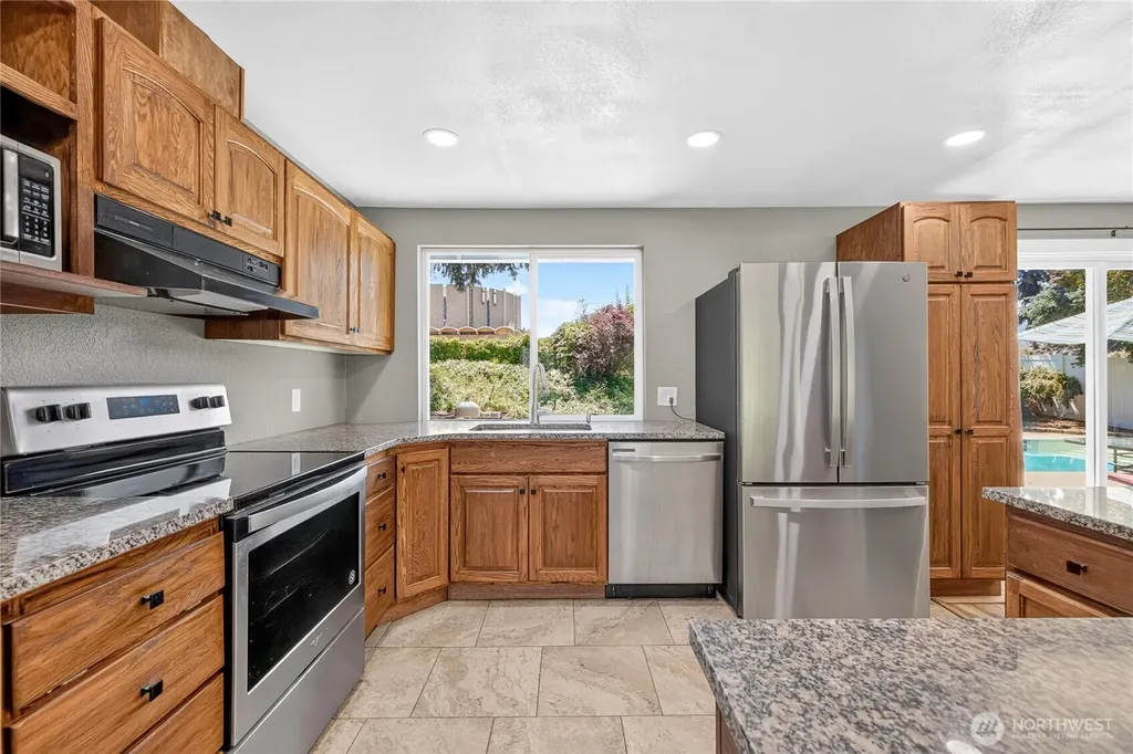1400 Bel Air Drive East Wenatchee WA 98802