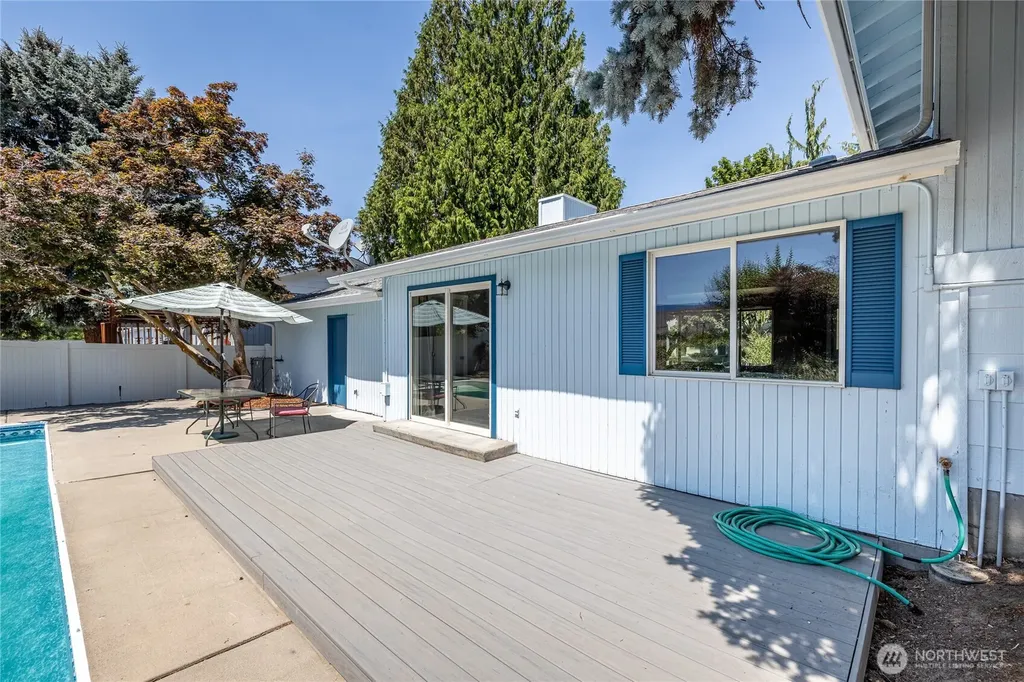 1400 Bel Air Drive East Wenatchee WA 98802