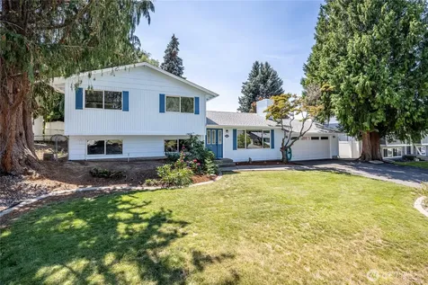 1400 Bel Air Drive East Wenatchee WA 98802