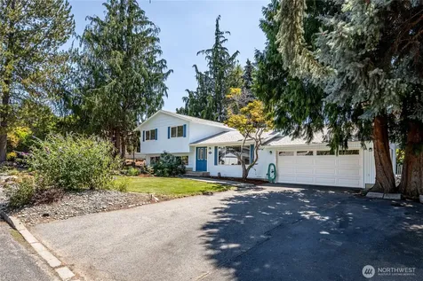 1400 Bel Air Drive East Wenatchee WA 98802