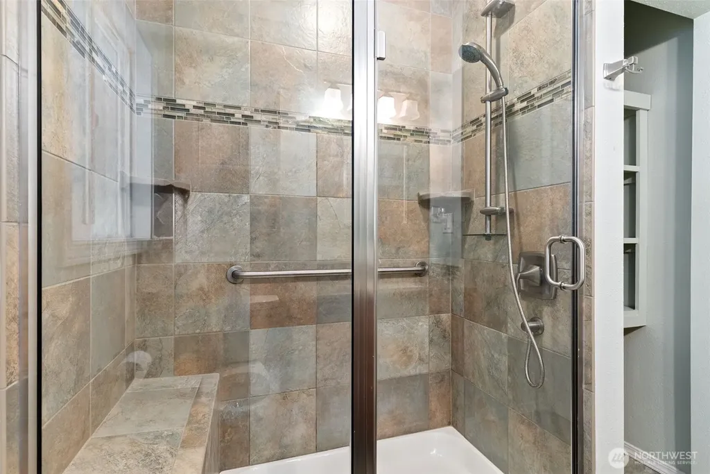 8123 Veterans Drive SW Lakewood WA 98498