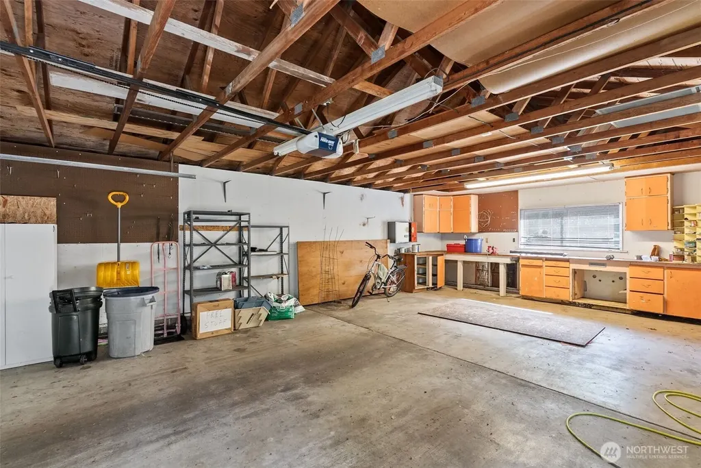 8123 Veterans Drive SW Lakewood WA 98498