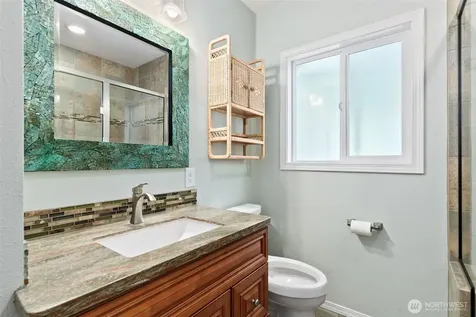 8123 Veterans Drive SW Lakewood WA 98498