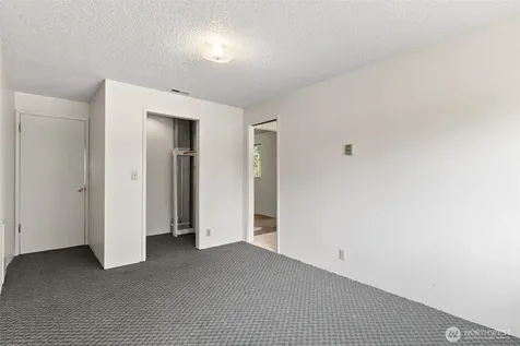 8123 Veterans Drive SW Lakewood WA 98498