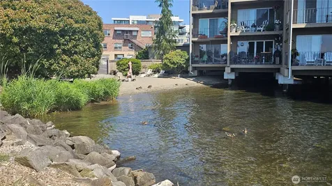 65 Kirkland Avenue Kirkland WA 98033