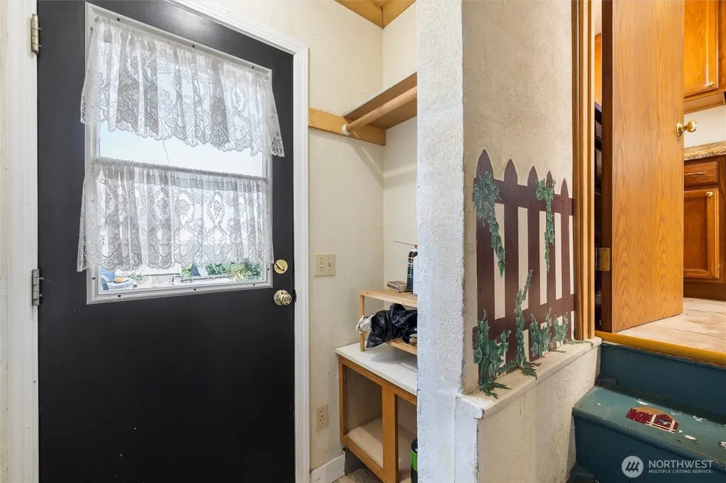 26 SW 13th College Place WA 99324