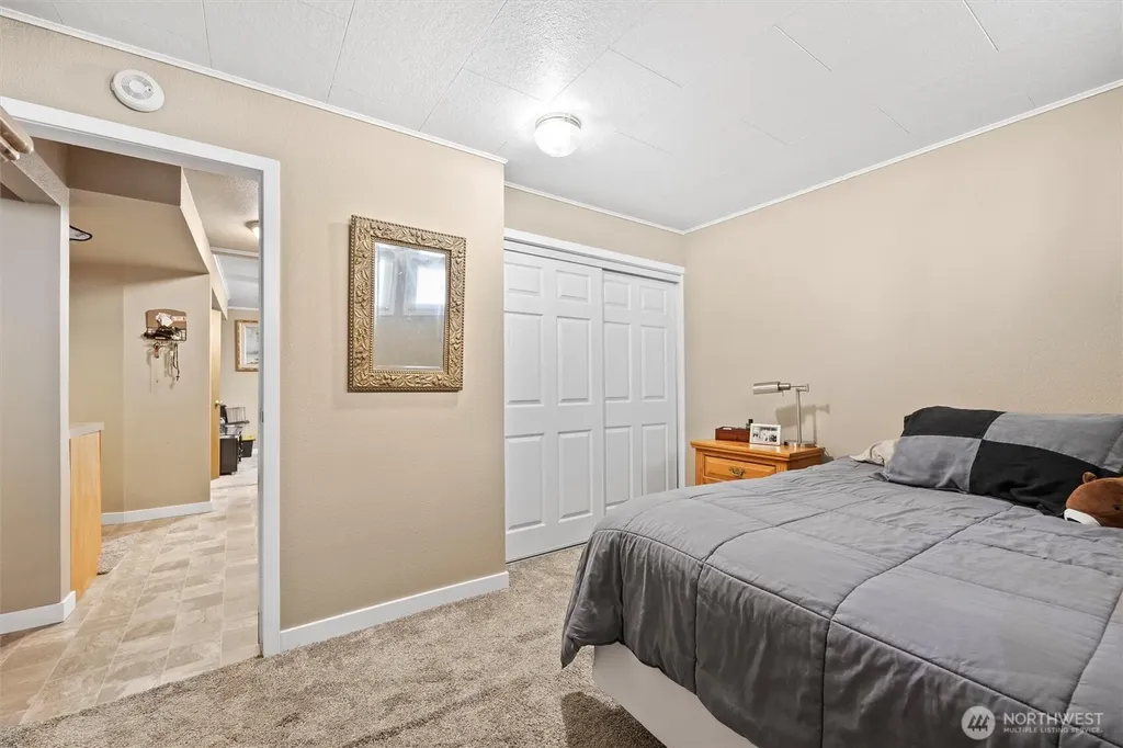 26 SW 13th College Place WA 99324