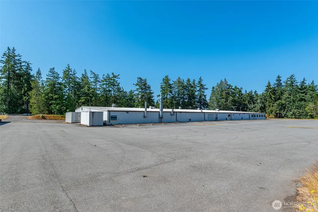 970 NE 21st Street Oak Harbor WA 98277