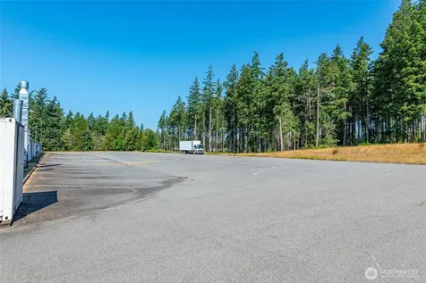 970 NE 21st Street Oak Harbor WA 98277