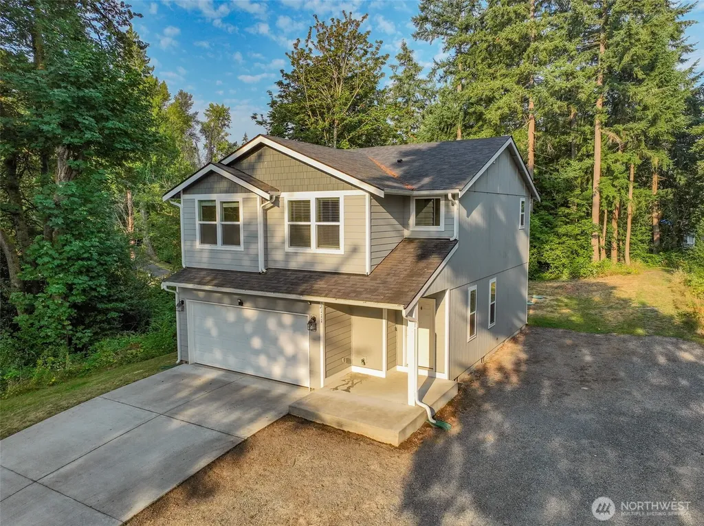 2111 Chesney Road E Tacoma WA 98445