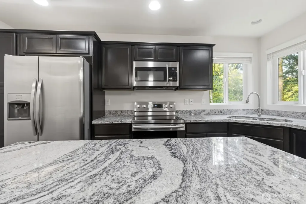 2111 Chesney Road E Tacoma WA 98445