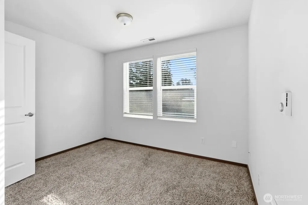 2111 Chesney Road E Tacoma WA 98445