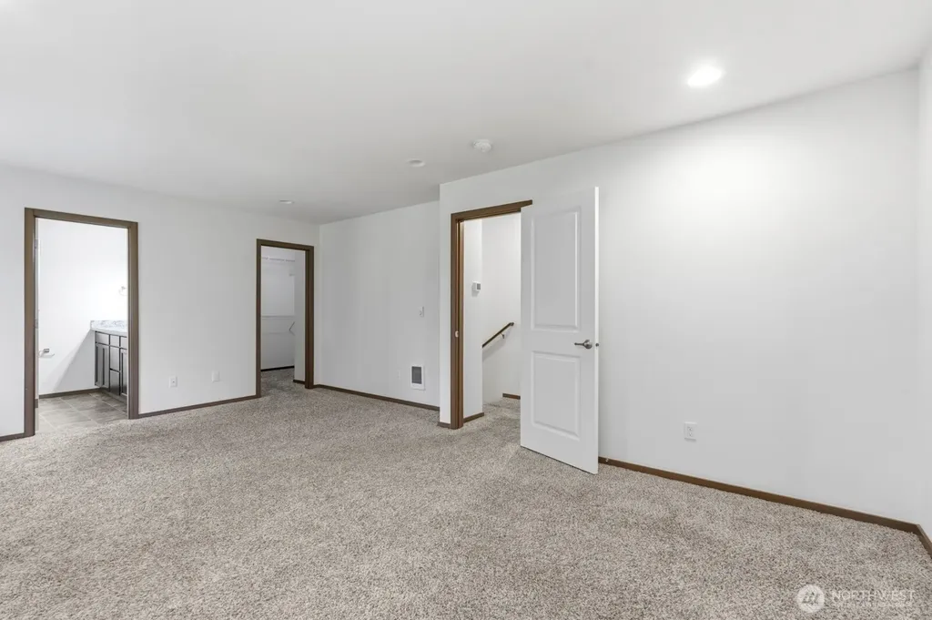 2111 Chesney Road E Tacoma WA 98445