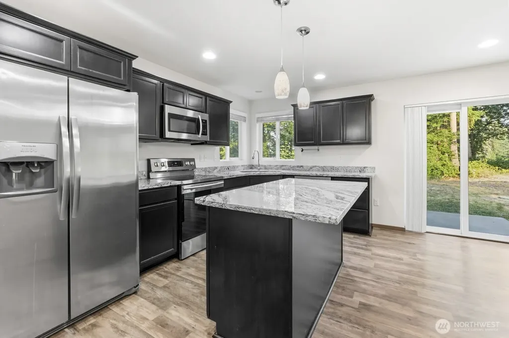 2111 Chesney Road E Tacoma WA 98445