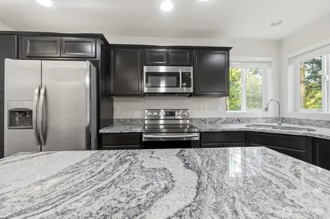 2111 Chesney Road E Tacoma WA 98445
