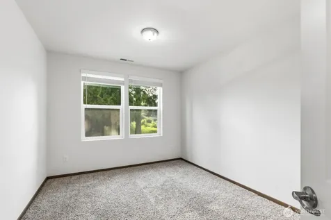 2111 Chesney Road E Tacoma WA 98445