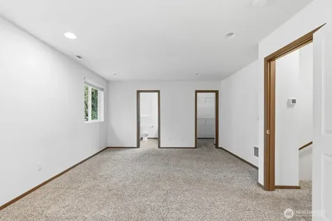 2111 Chesney Road E Tacoma WA 98445