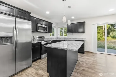 2111 Chesney Road E Tacoma WA 98445