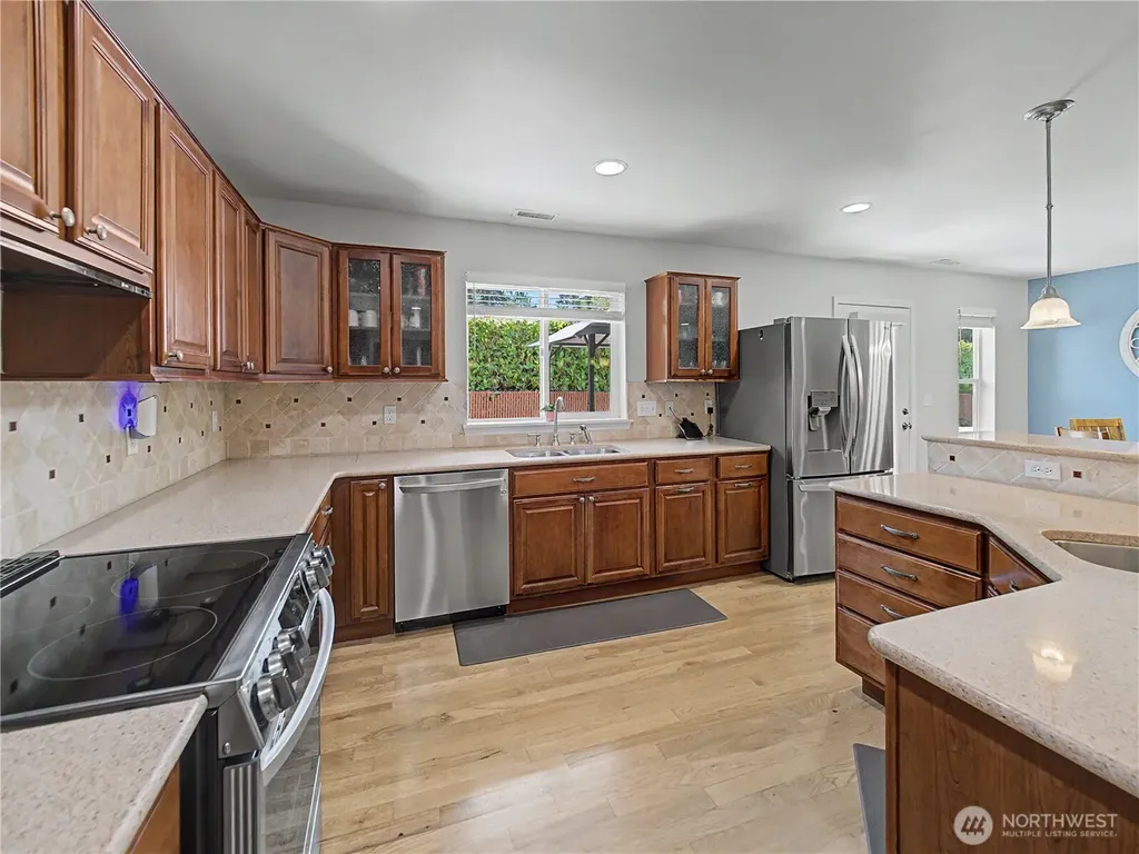 22601 SE 321st Street Kent WA 98042