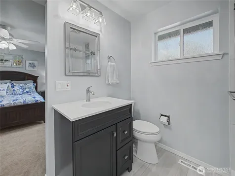 22601 SE 321st Street Kent WA 98042