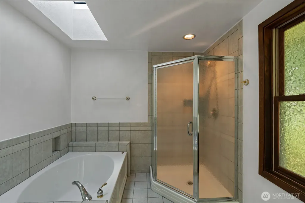 2102 Mark Street Olympia WA 98516