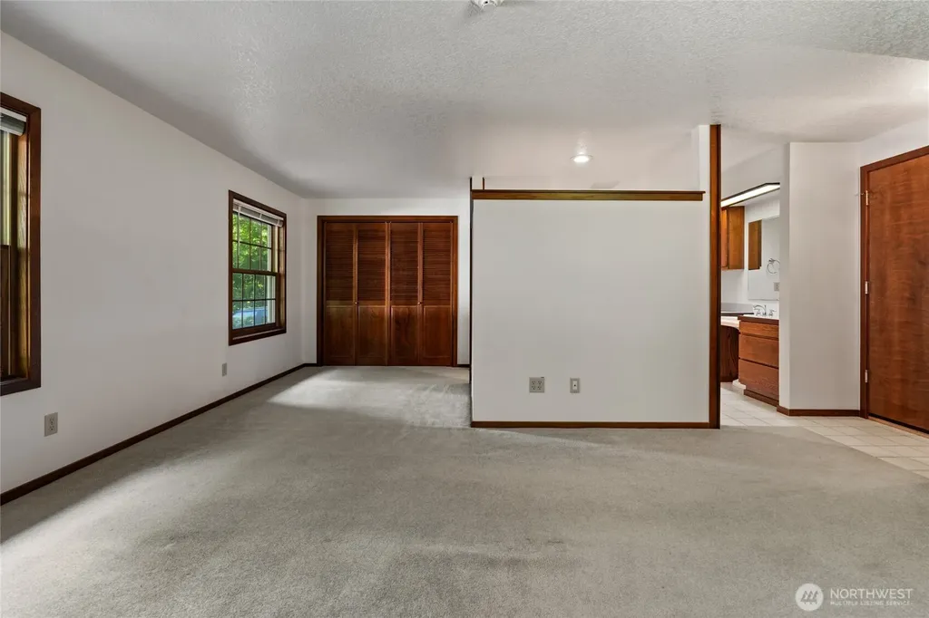 2102 Mark Street Olympia WA 98516