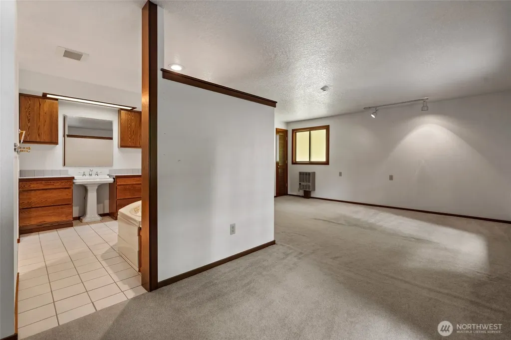 2102 Mark Street Olympia WA 98516