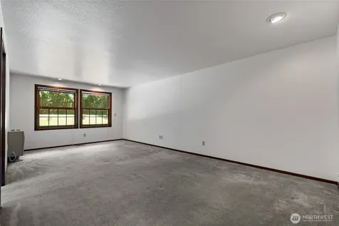 2102 Mark Street Olympia WA 98516